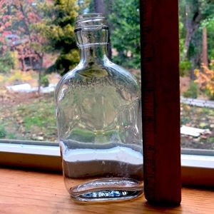 Vintage half pint whiskey alcohol bottle 1935 - 1964 federal law stamped